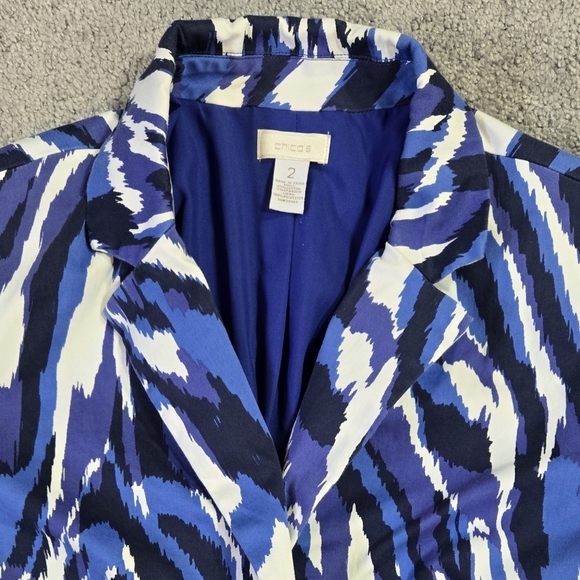 Chico's White Blue Abstract Animal Geo Blazer One Button Business Casual - Picture 4 of 10